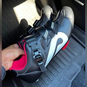 Peloton Cycling Shoes!!